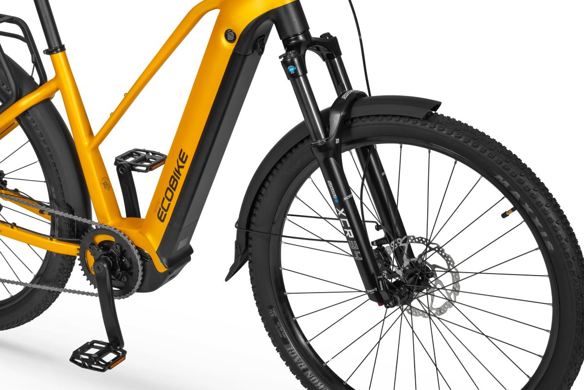 Powietrzny amortyzator SunTour XCR34X BOOST i hamulce Shimano w Ecobike Expedition