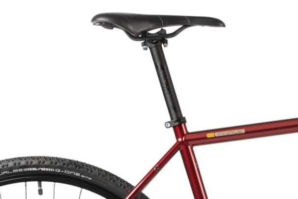 Siodło Selle Italia X-Base i detale Romet Finale